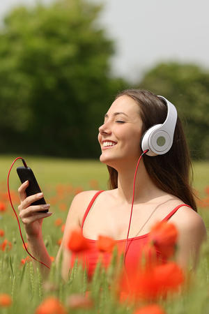 东八区的先生们电视剧